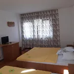 Guest house Liliana 3*