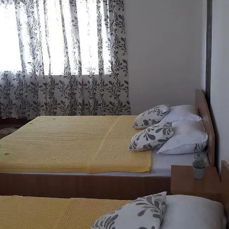 Liliana 3* 科斯蒂内什蒂